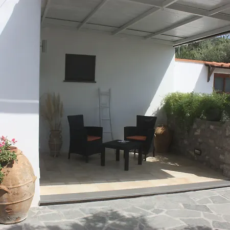 Casetta Minghitto Relaxing In Capri 4*