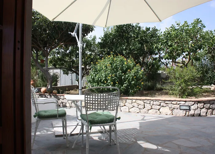 Casetta Minghitto Relaxing In Capri