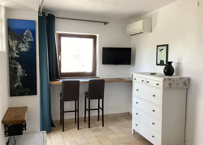 Casetta Minghitto Relaxing In Capri 3* Anacapri (Isola di Capri)